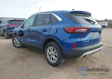 2023 Ford Escape Active z USA, uszkodzony, nr VIN 1FMCU9GN4PUB29204